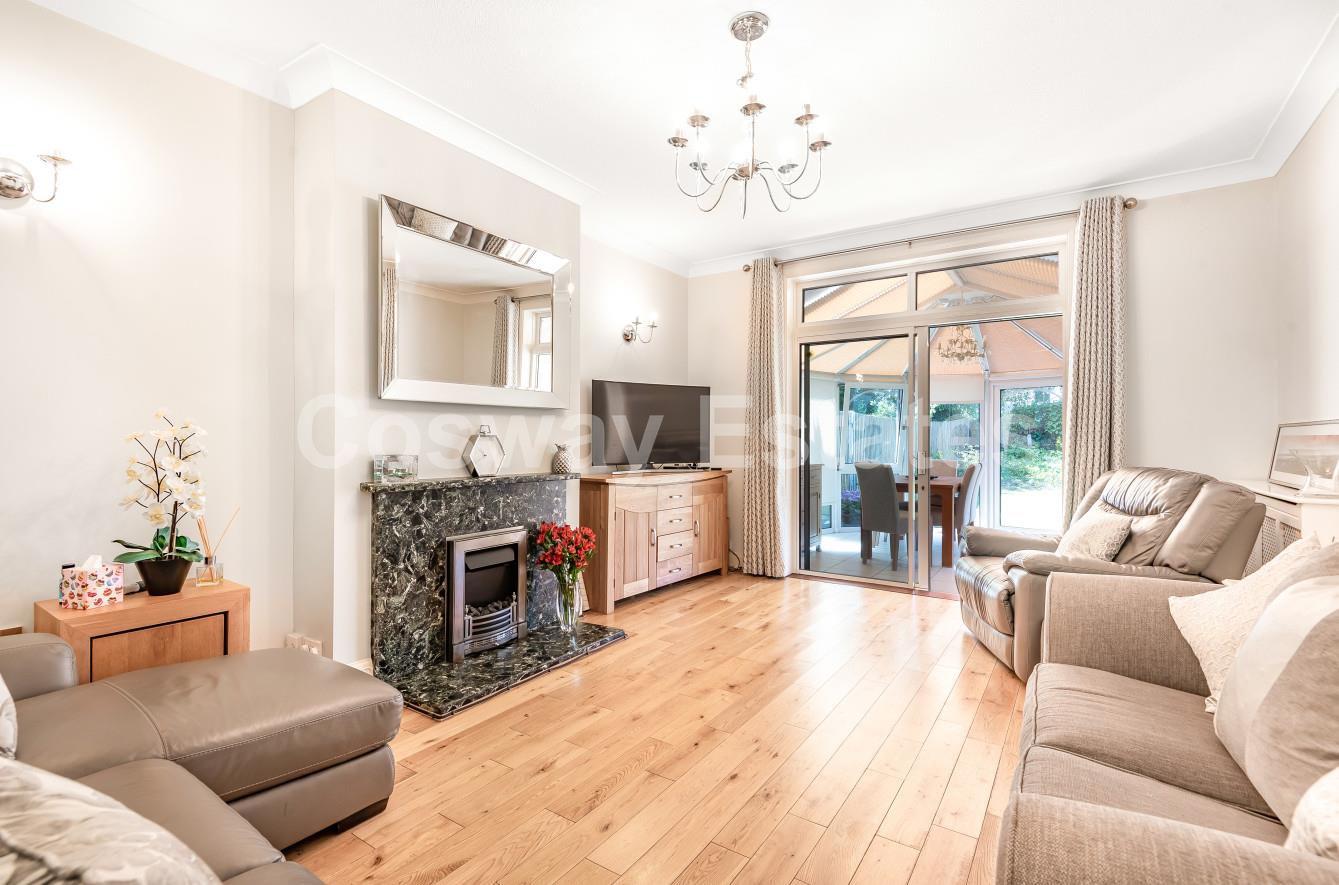 Fairfield Avenue, Edgware